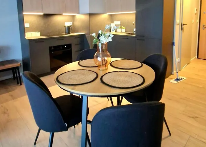 Elite 7a Jezyce - Baranczaka