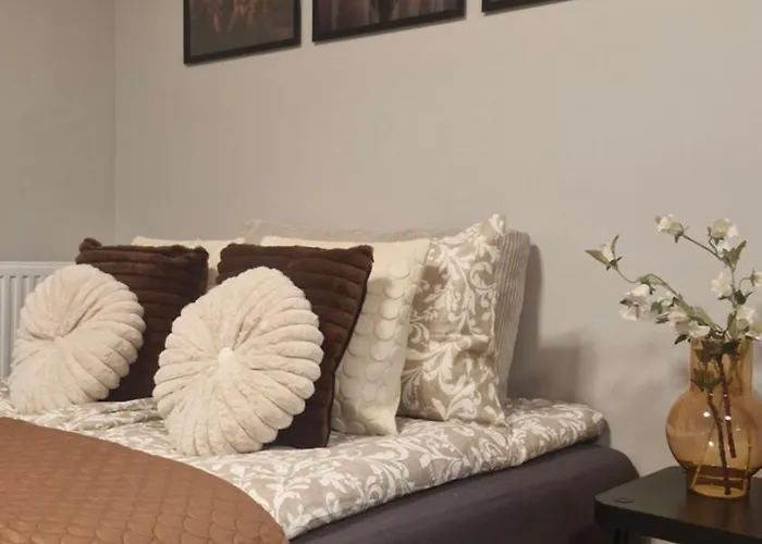 Elite 7a Jezyce - Baranczaka Poznań